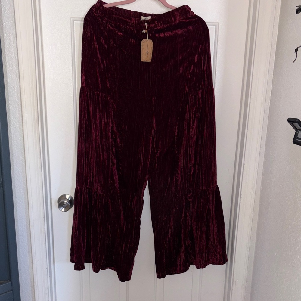 NATURAL LIFE Burgundy Velvet Flare Pants